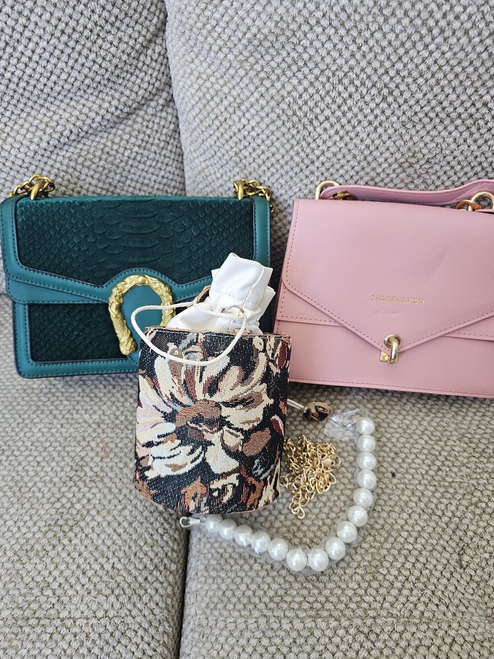 Bundle B - 3× Crossbody bags
